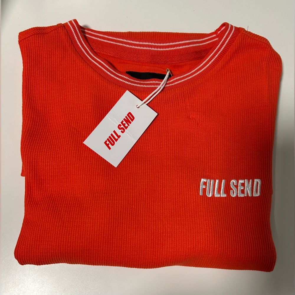Full Send Essential Tee - Picture 3 of 5
